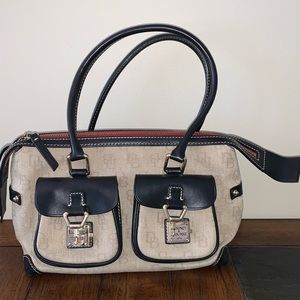 Dooney & Bourke purse